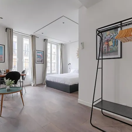 Tbs 307 - Superb Studio In The Heart Of Paris-3